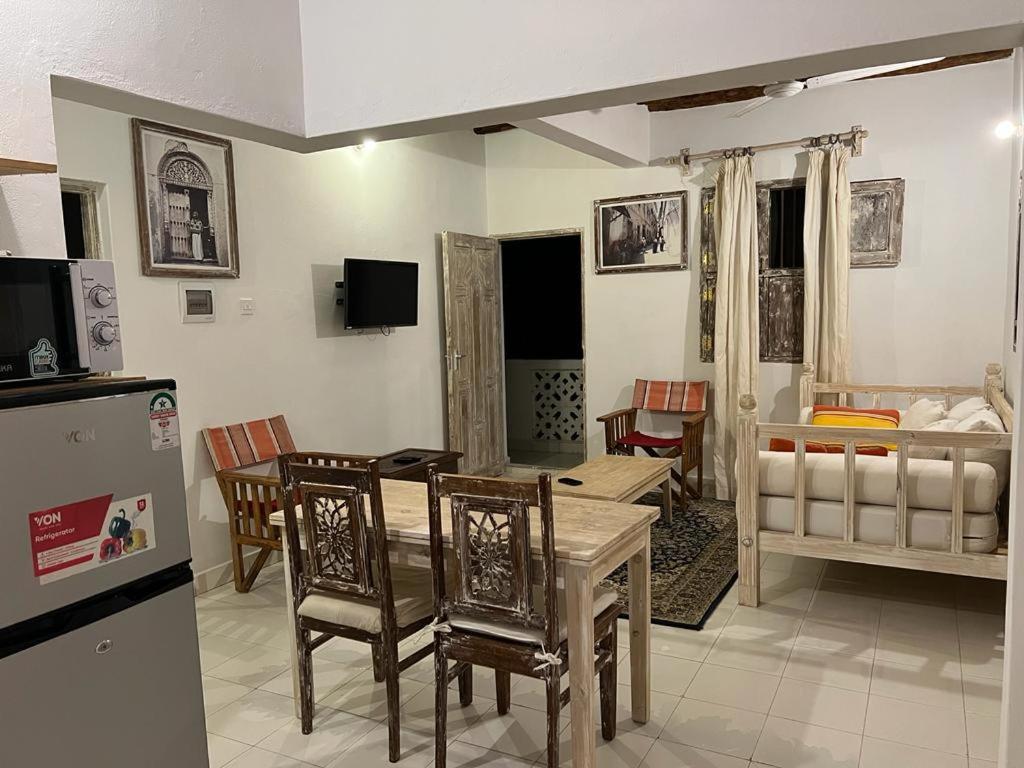 Beytsalaam Apartments Ламу Экстерьер фото